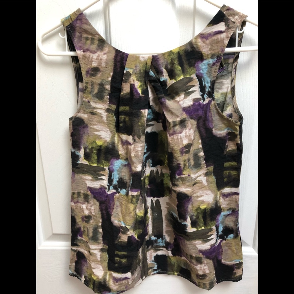 Ann Taylor Loft Sleeveless shirt